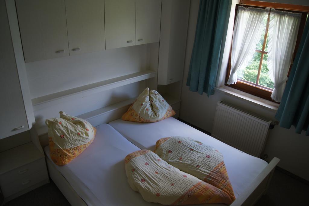 Appart-Pension Seehang Velden am Wörthersee Szoba fotó
